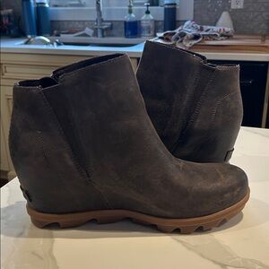 Women's Joan Of Arctic™ Wedge II Zip Bootie | SOREL